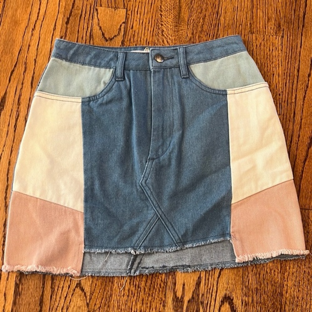 NWT COLORBLOCK MINI DENIM SKIRT - SIZE S